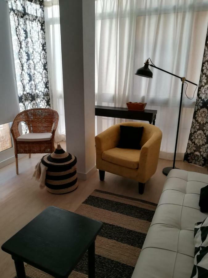 Garcia Briz Apartments Малага Экстерьер фото